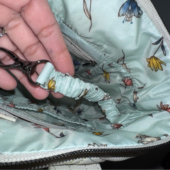 Lug Dory Matte Luxe Crossbody Bag - Picture 10 of 12